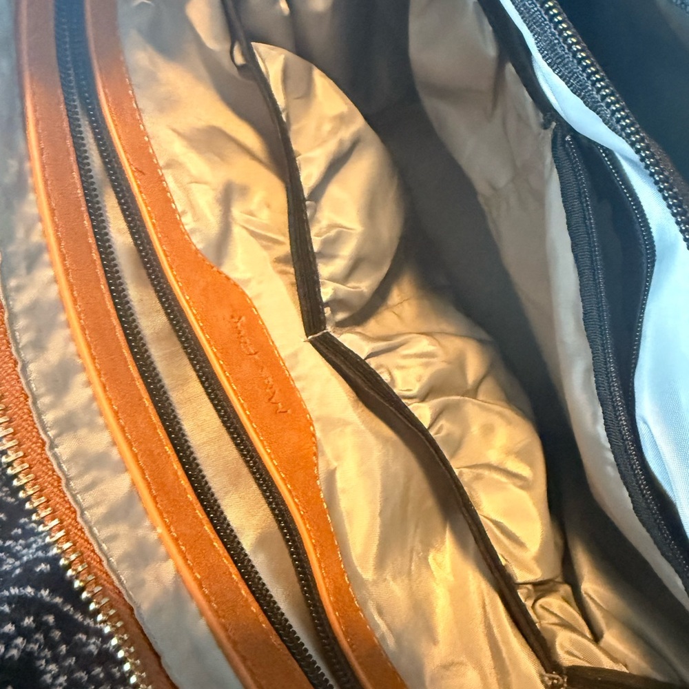 Elegant Tan Baby Bag - Picture 7 of 8
